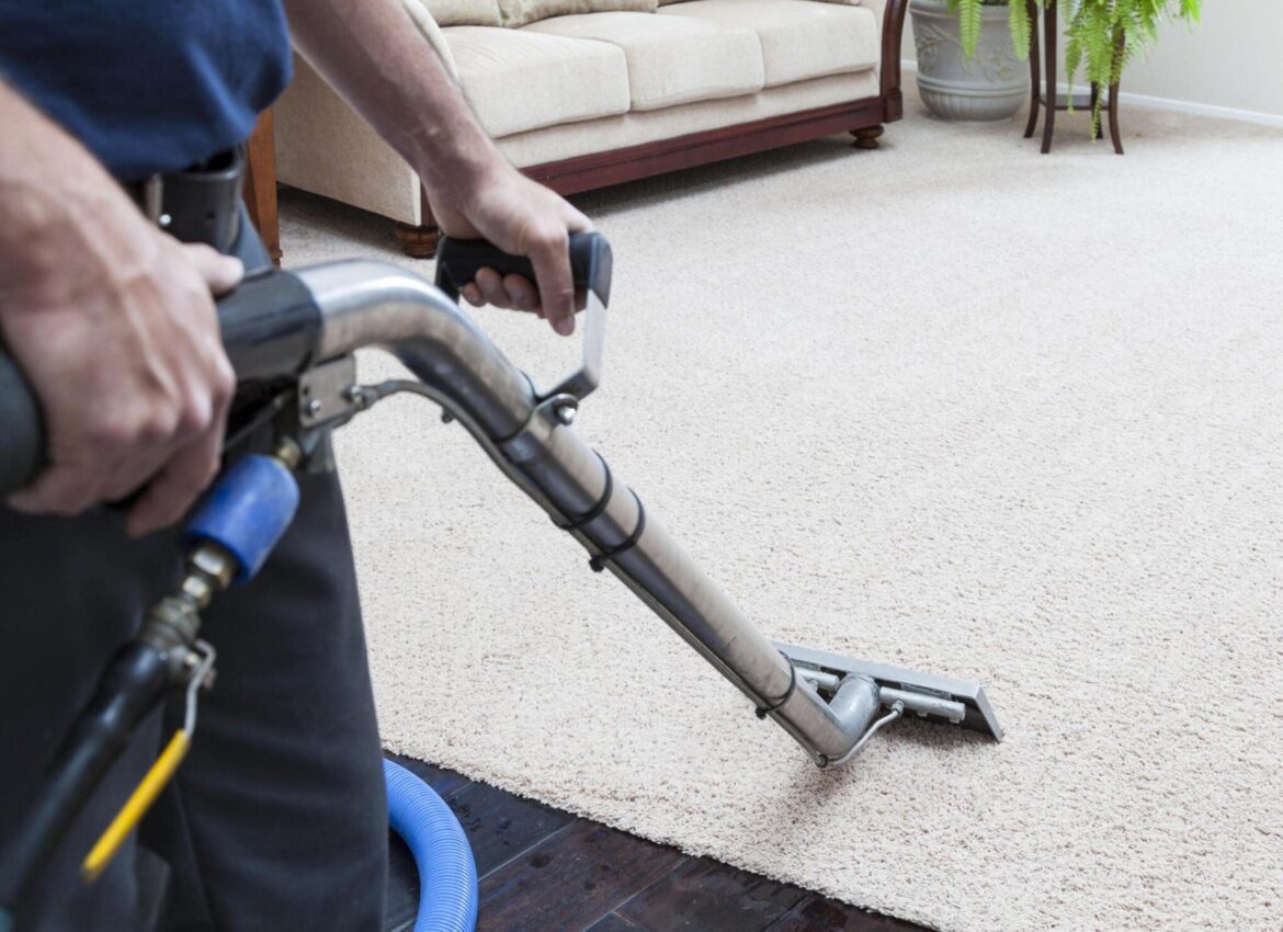 Comment et avec quoi nettoyer soi-même les taches de tapis