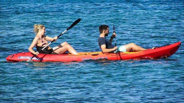 Raisons pour lesquelles le kayak peut améliorer votre santé globale