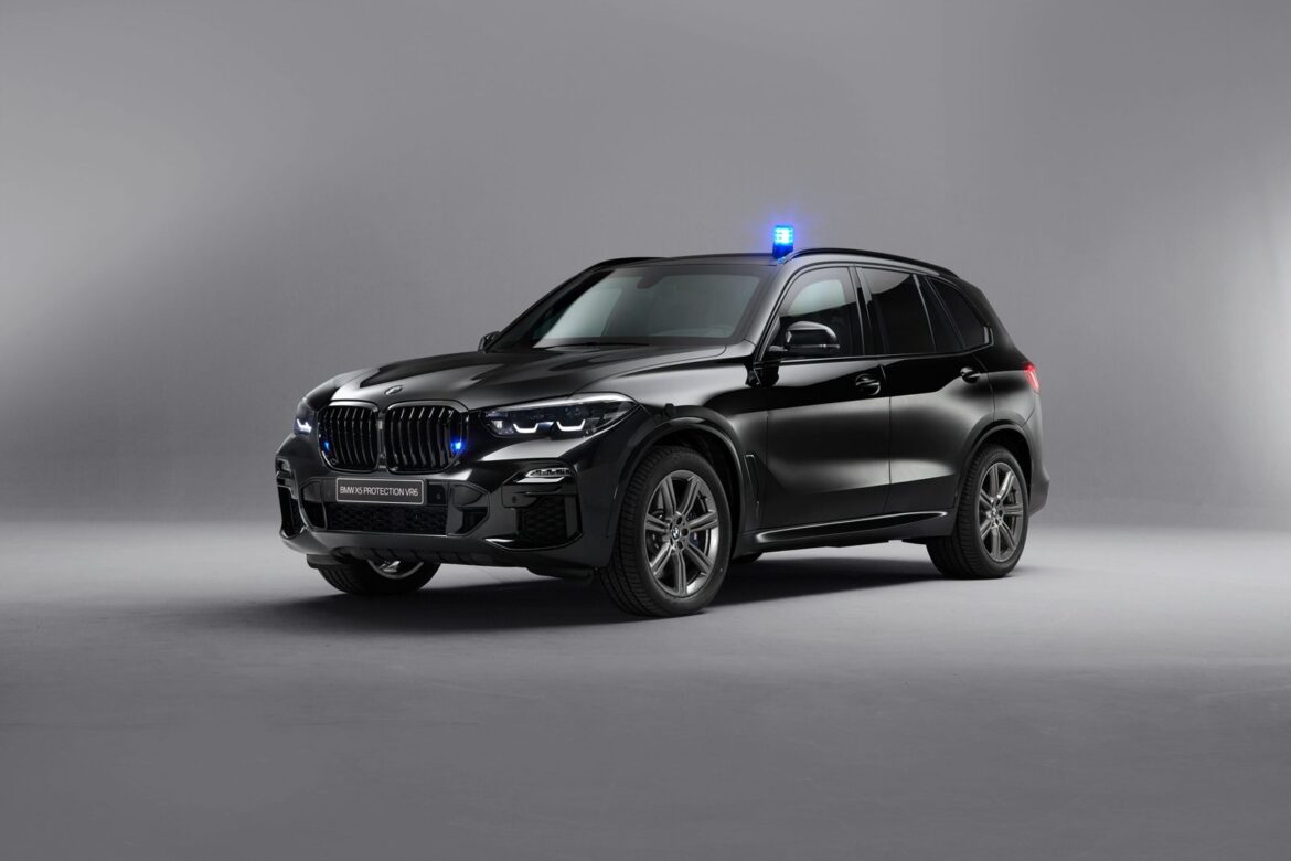 BMW propose des programmes de formation spéciaux pour les conducteurs professionnels de véhicules de sécurité spéciaux