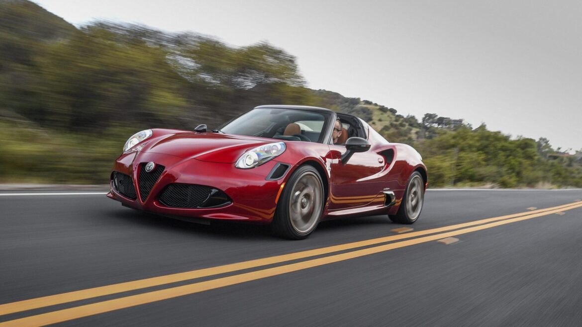 Test de la nouvelle Alfa Romeo 4C