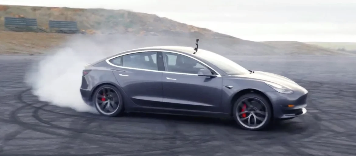 Tesla Model 3 proposera un nouveau package « Track »