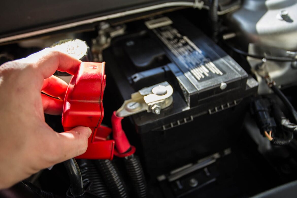 Signifie qu’il est temps de changer la batterie de la voiture